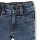 Jeans mit nieten auf der r&uuml;ckseite BOSS 
                    JUNGE